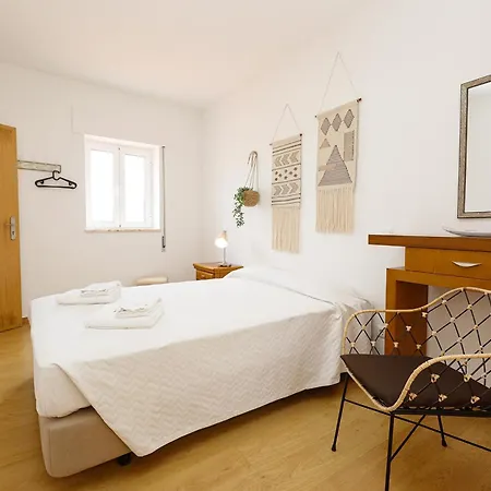 Z - Gil Vicente Guest Guest house