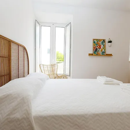 Z - Gil Vicente Guest Guest house