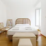 Guest house Gil Vicente Guest *
