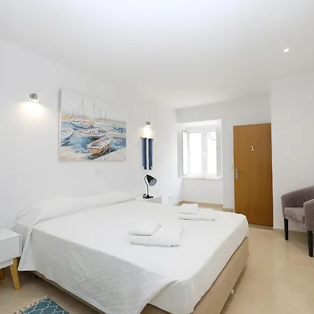 Gil Vicente Guest ラゴス