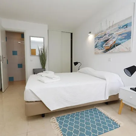 Z - Gil Vicente Guest