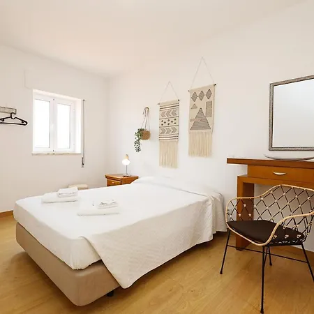 Z - Gil Vicente Guest